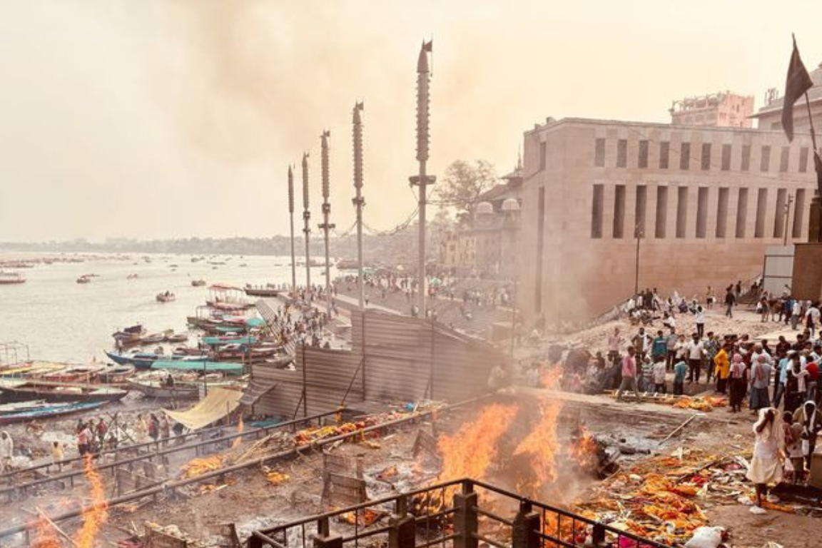 Manikarnika Ghat